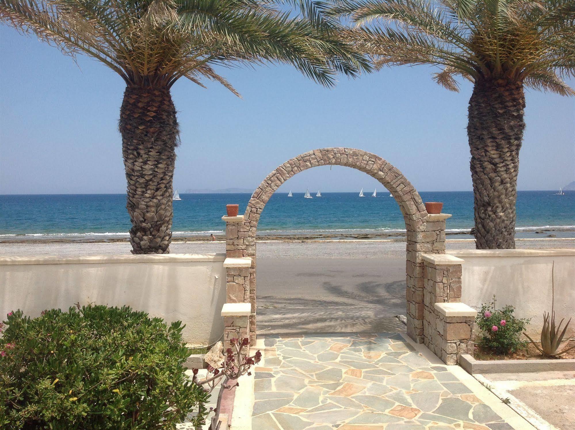 סיטייה Hotel Petras Beach מראה חיצוני תמונה